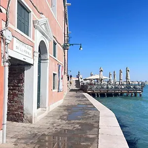 Guggenheim Luxury By Bricola Apartment Venice